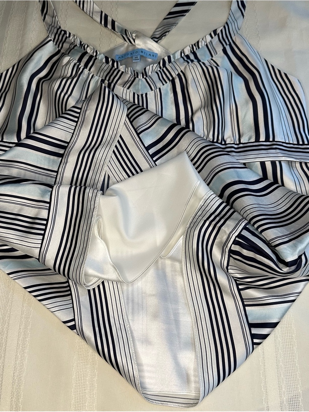 ANTONIO MELANI Silk Top Size 14 Elegant With Crisscross Straps Women’s Top - Picture 14 of 16